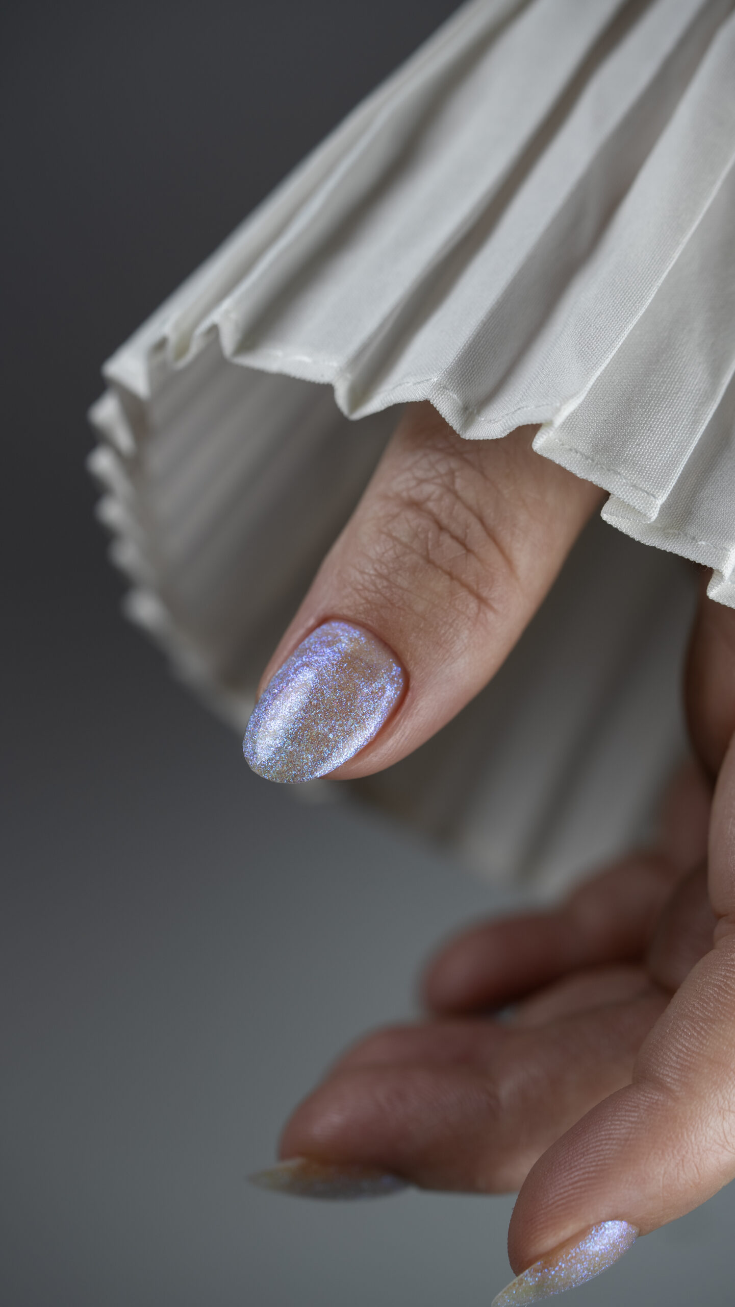 Anole Iron Buildergel, blauwe mermaid nagels